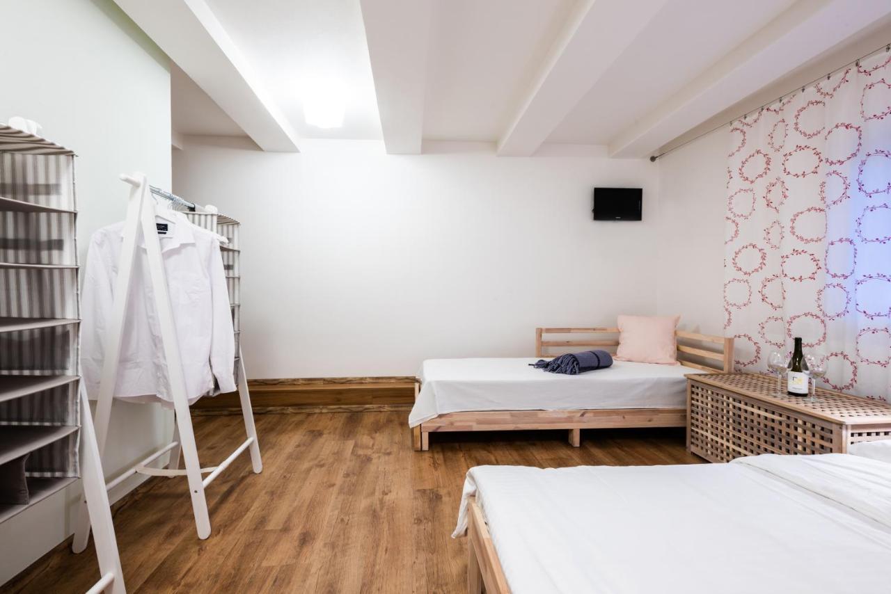 Guesthouse Slavia - apartmány s vinným sklípkem Mikulov Exteriér fotografie