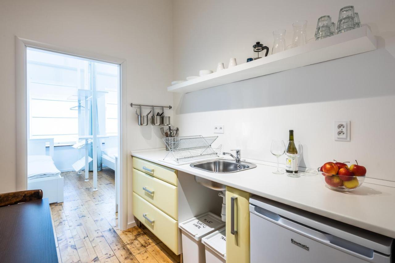 Guesthouse Slavia - apartmány s vinným sklípkem Mikulov Exteriér fotografie